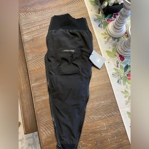 Canada Goose Bump Extension Panel: size E